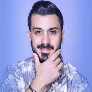 احمد العقاد